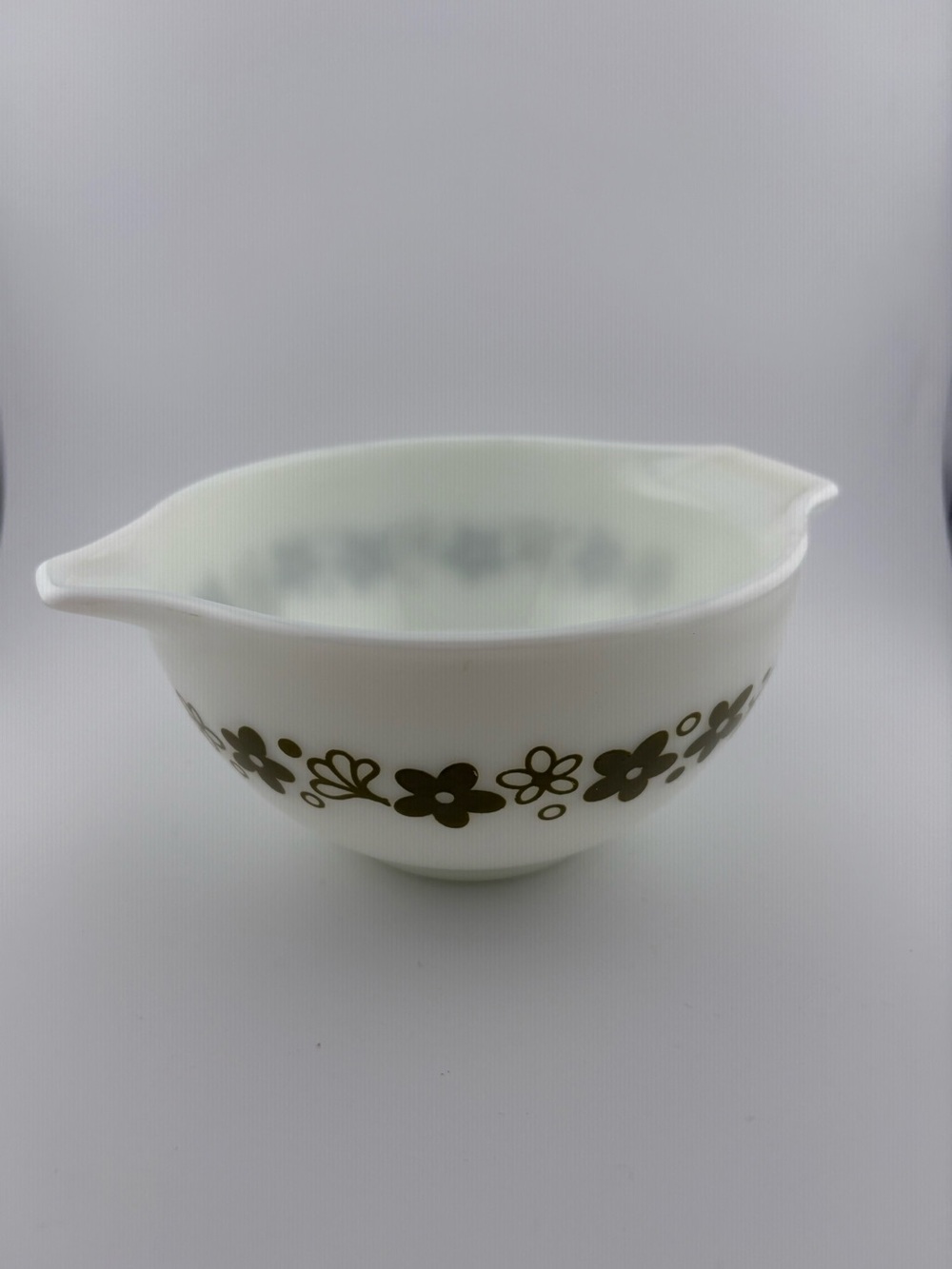 Pyrex Spring Blossom/Crazy Daisy Cinderella 441 Mixing Bowl